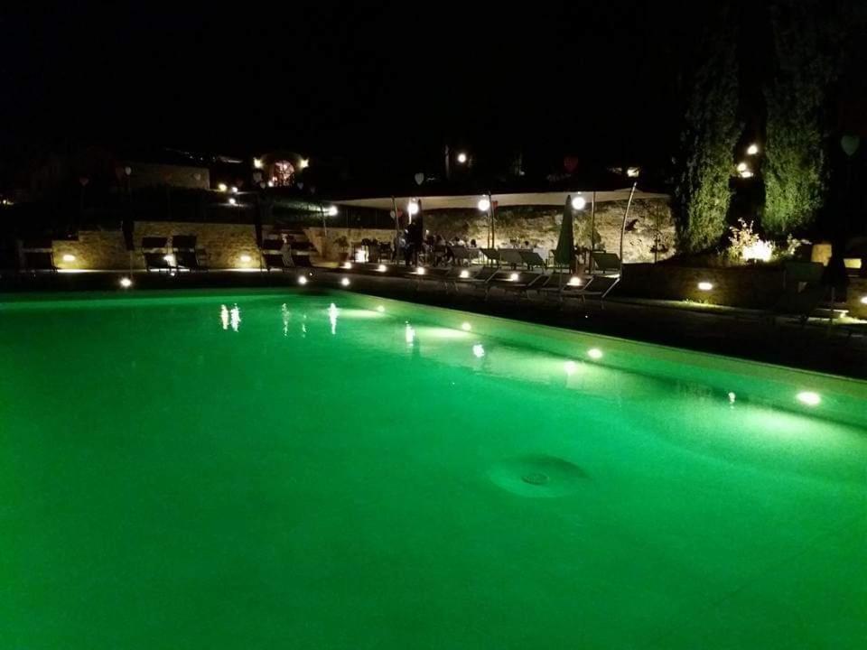 Relais Antico Borgo San Lorenzo ポッジボンシ エクステリア 写真