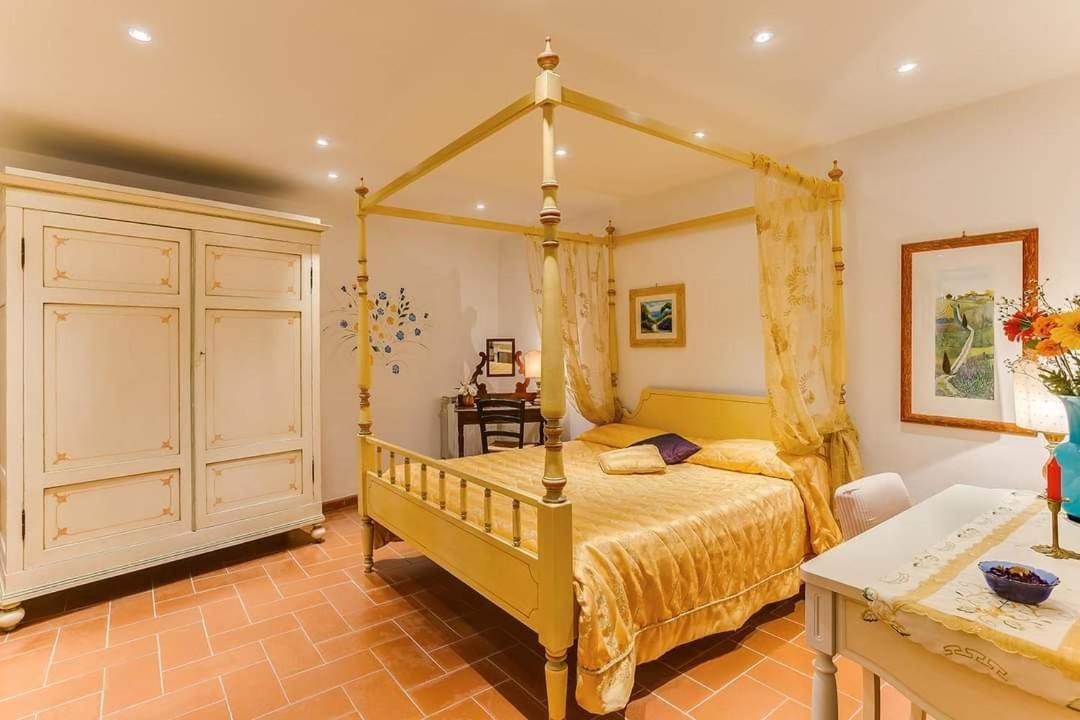 Relais Antico Borgo San Lorenzo ポッジボンシ エクステリア 写真