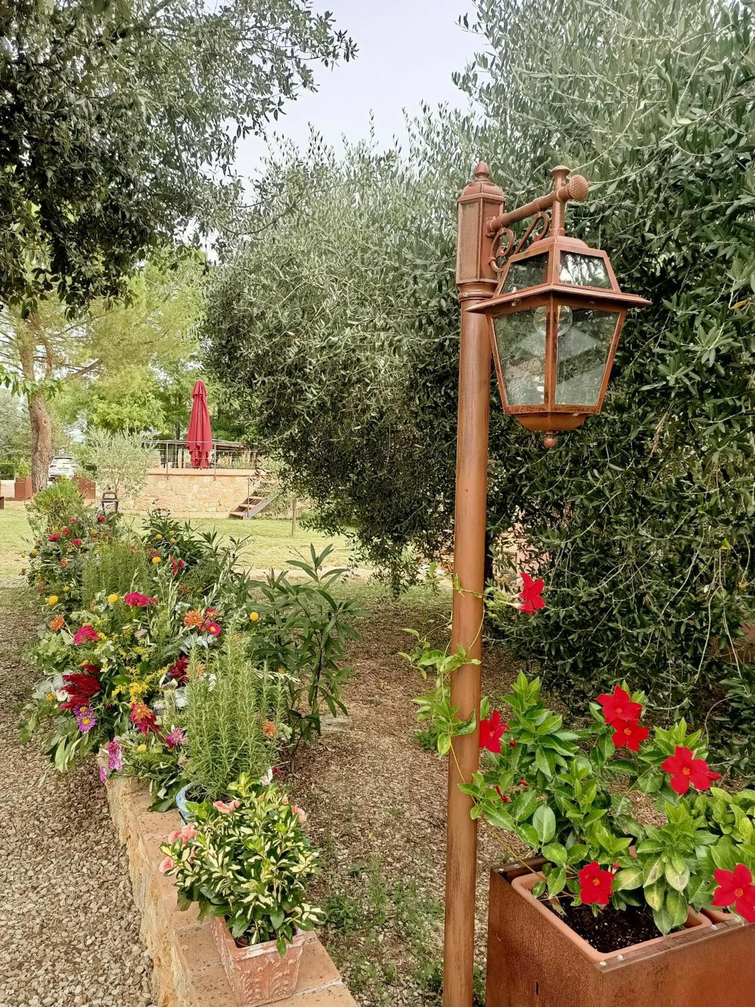 Relais Antico Borgo San Lorenzo ポッジボンシ エクステリア 写真